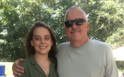 I lived with my father for five years while I studied law and started my career. Now that I've moved, I miss it.