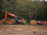 Travelers are ordered to leave the illegal site opposite the British nuclear weapons factory, where they built thirteen mobile homes