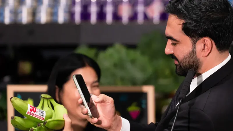 Supermarkets are suing New York over the 'predatory pricing system' of Mamdani's city stores